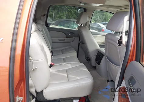 2007 Chevrolet Avalanche 1500 Ltz z USA, uszkodzony, nr VIN 3GNFK12357G239249